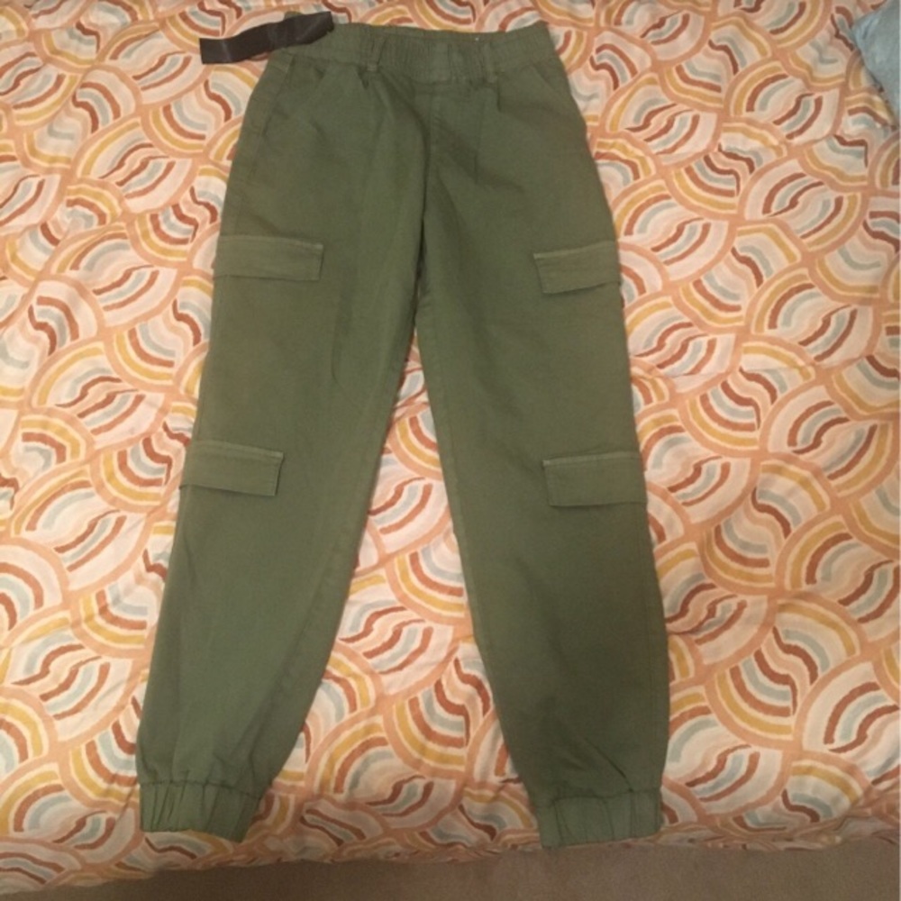 Brand New VIP Cargo Pants